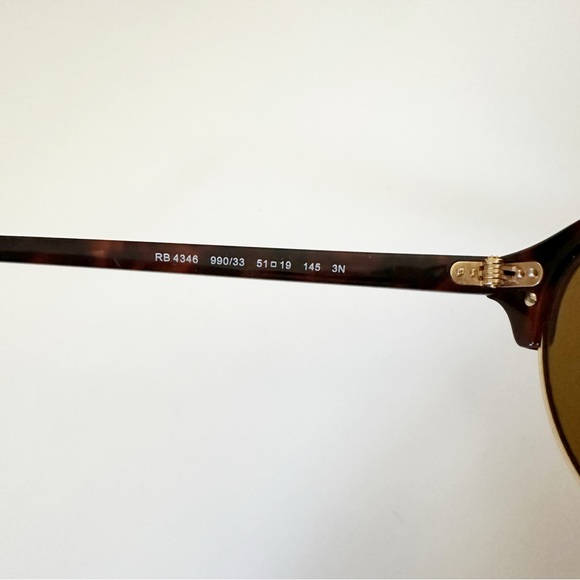 Ray-Ban RB 4346 Clubround Double Bridge Sunglasses 990/33 Shiny Red Havana Brown - Picture 6 of 11